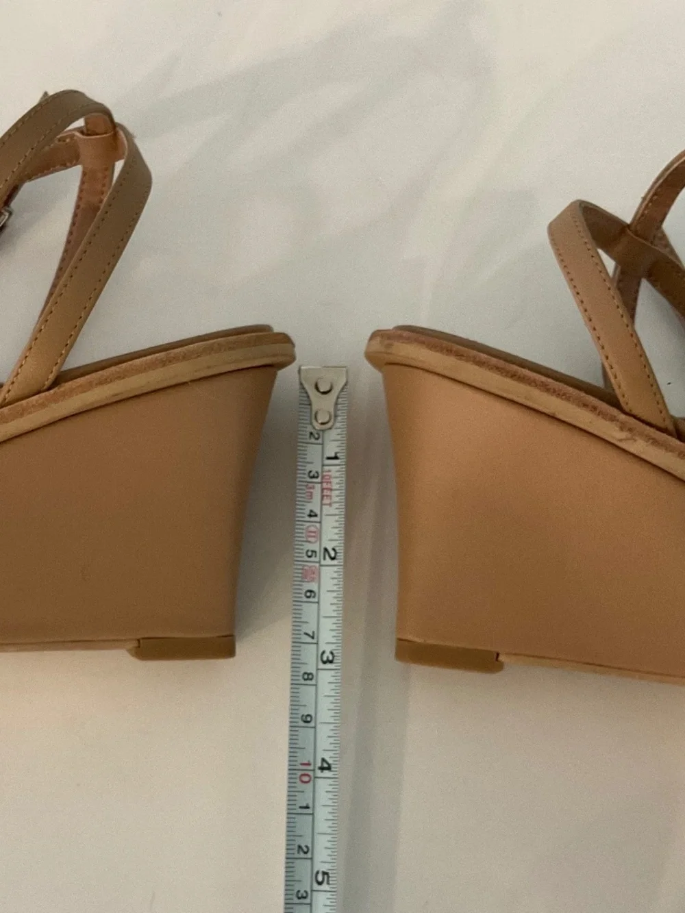 DOLCE VITA Gemini Ankle Strap Wedge Sandal in Tan/Nude Size 6 NEW